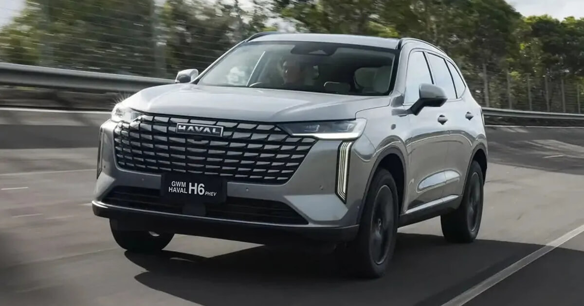 You are currently viewing Best Fuel Efficient Hybrid Cars in 2026